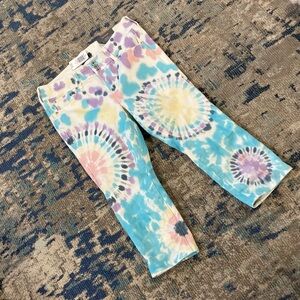 NWT Torrid Women's Tie-Dye Crop Jeans in Pastel Blue and Pink